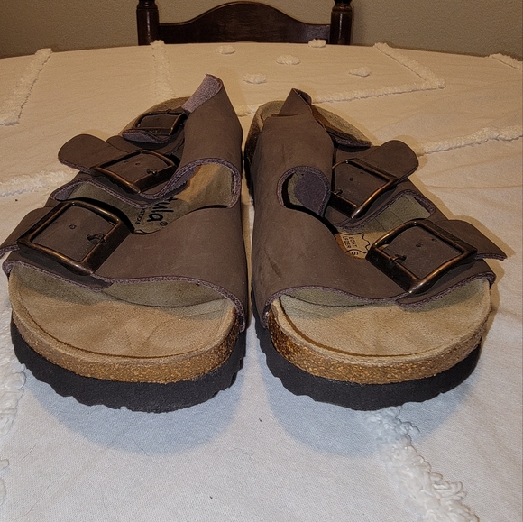 MEN'S BETULA SANDALS NWOT US SIZE 8 - Picture 2 of 8